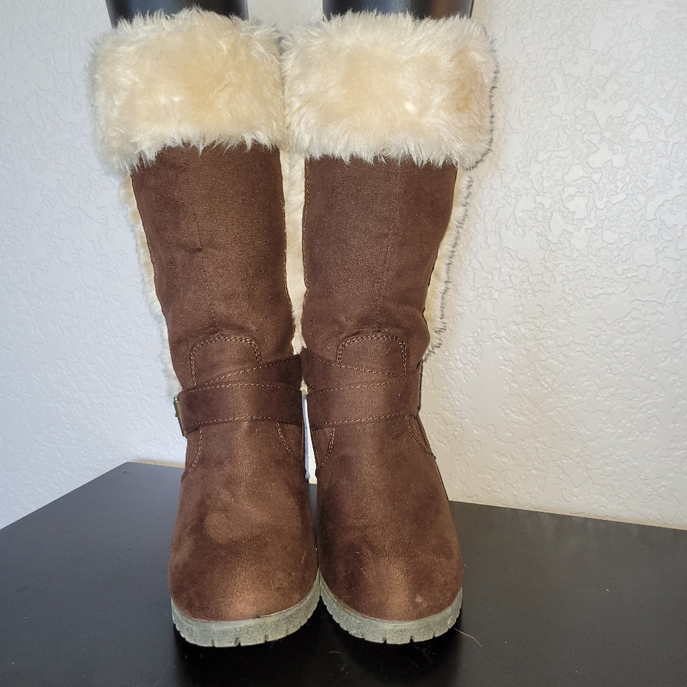 American Eagle Brown Faux Fur Wedge Boots - Picture 2 of 6